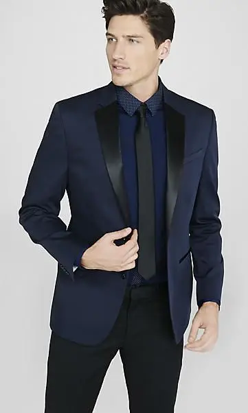 navy blue coat pant with black shirt