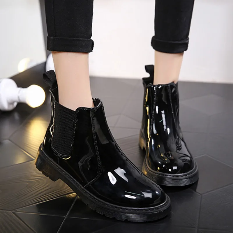 

2019 new autumn flat women boots women patent PU leather elastic band shoes woman round toe female ankle boot black footwear