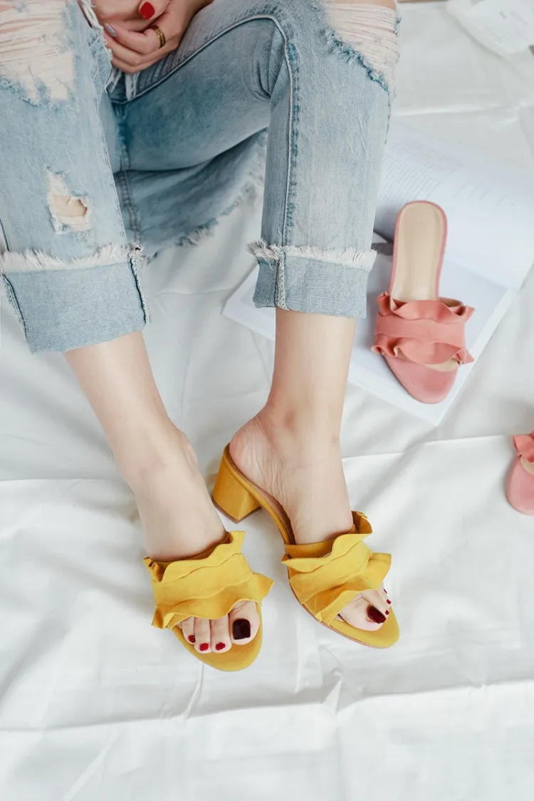 WOMEN SLIPPER 21