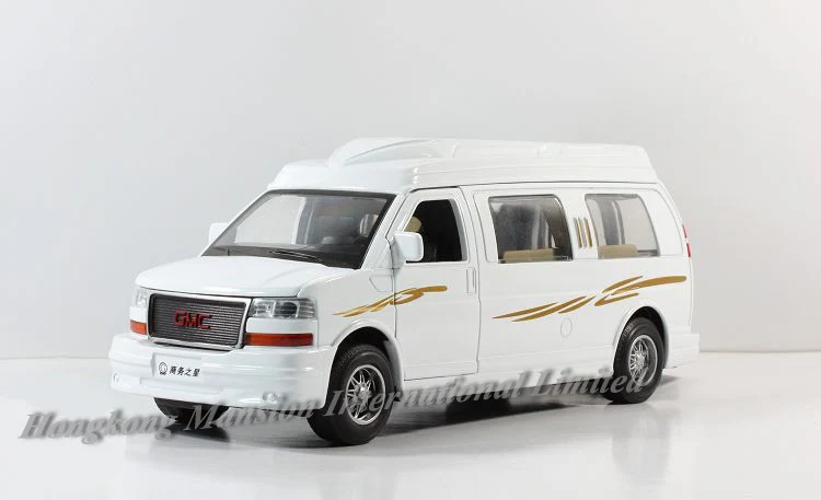 132 Car Model For GMC Savana (5)