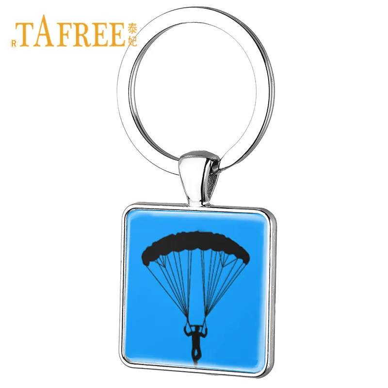 Квадратная подвеска TAFREE Skydiver Silhouette брелок с парашютом металлическая для спорта