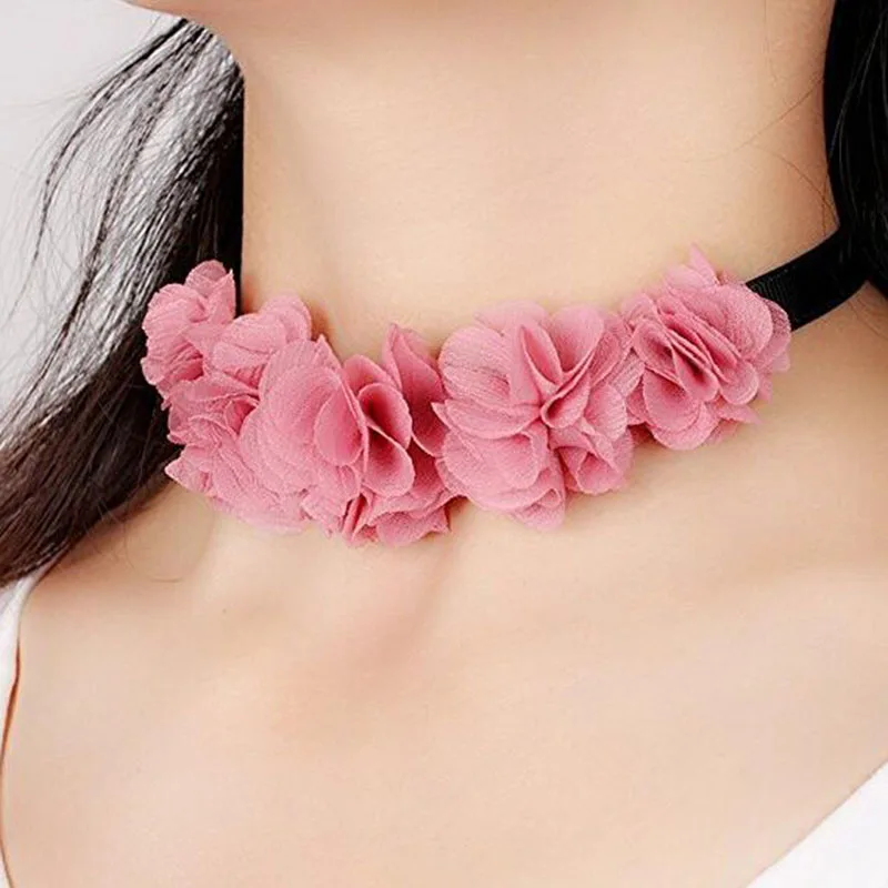 

New Pink Lace Choker Necklace Short Punk Vintage Necklace With Chain Flower Chocker Necklace Women Necklaces & Pendants NR3646