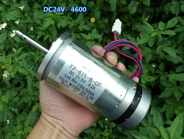 

Double Ball Bearing DC24V 4600 RPM High Torque High Power DC Motor Diameter 68MM