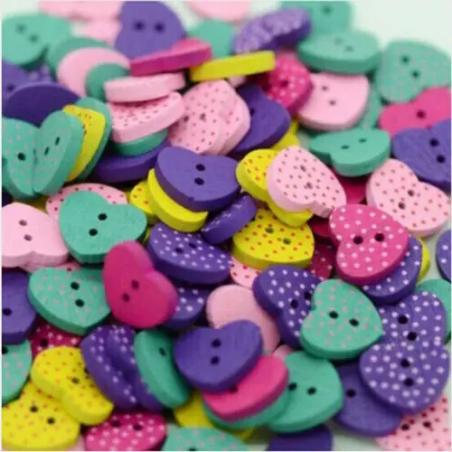 25 pcs Coloured Wood Heart Scrapbooking //// Sewing Buttons 15mm