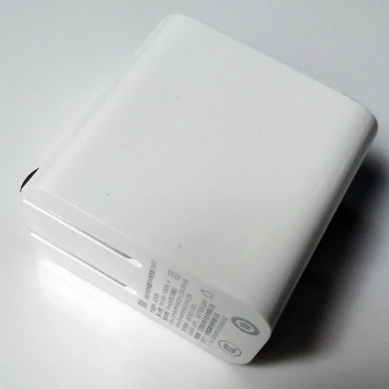 Оригинальное зарядное устройство USB Xiaomi 1A1C 30 Вт макс смарт-выход PD 2,0 QC 3,0 Быстрая зарядка type-C 5 В = 3A 9 В = 3A 15 В = 2A 12 В = 2,25 A type-A