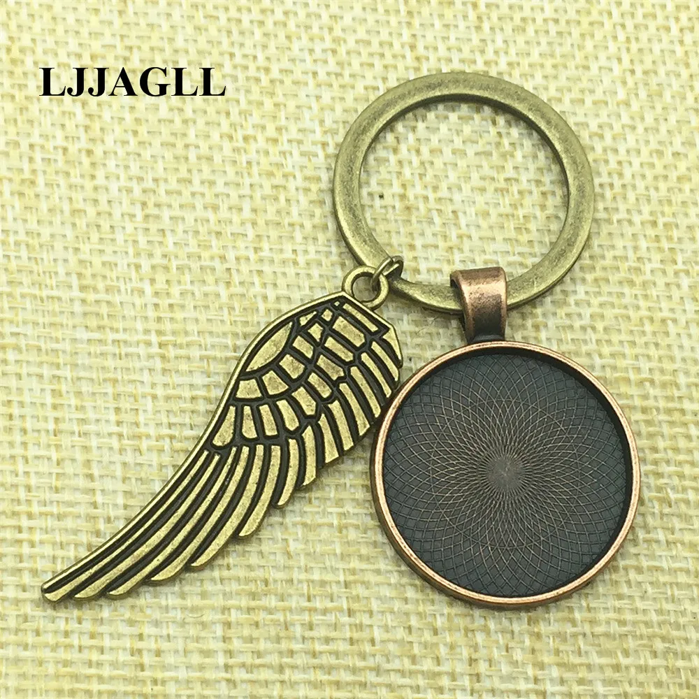 spesifikasi 5 pcs lot Big Feather Charms Alloy Putih K Disepuh Keychain Fit 25mm Dia Bunga Tanaman Dasar Kunci Rantai Diy Membuat Perhiasan AYSQ210 spesifikasi 5 pcs lot Big Feather Charms Alloy Putih K Disepuh Keychain Fit 25mm Dia Bunga Tanaman Dasar Kunci Rantai Diy Membuat Perhiasan AYSQ210