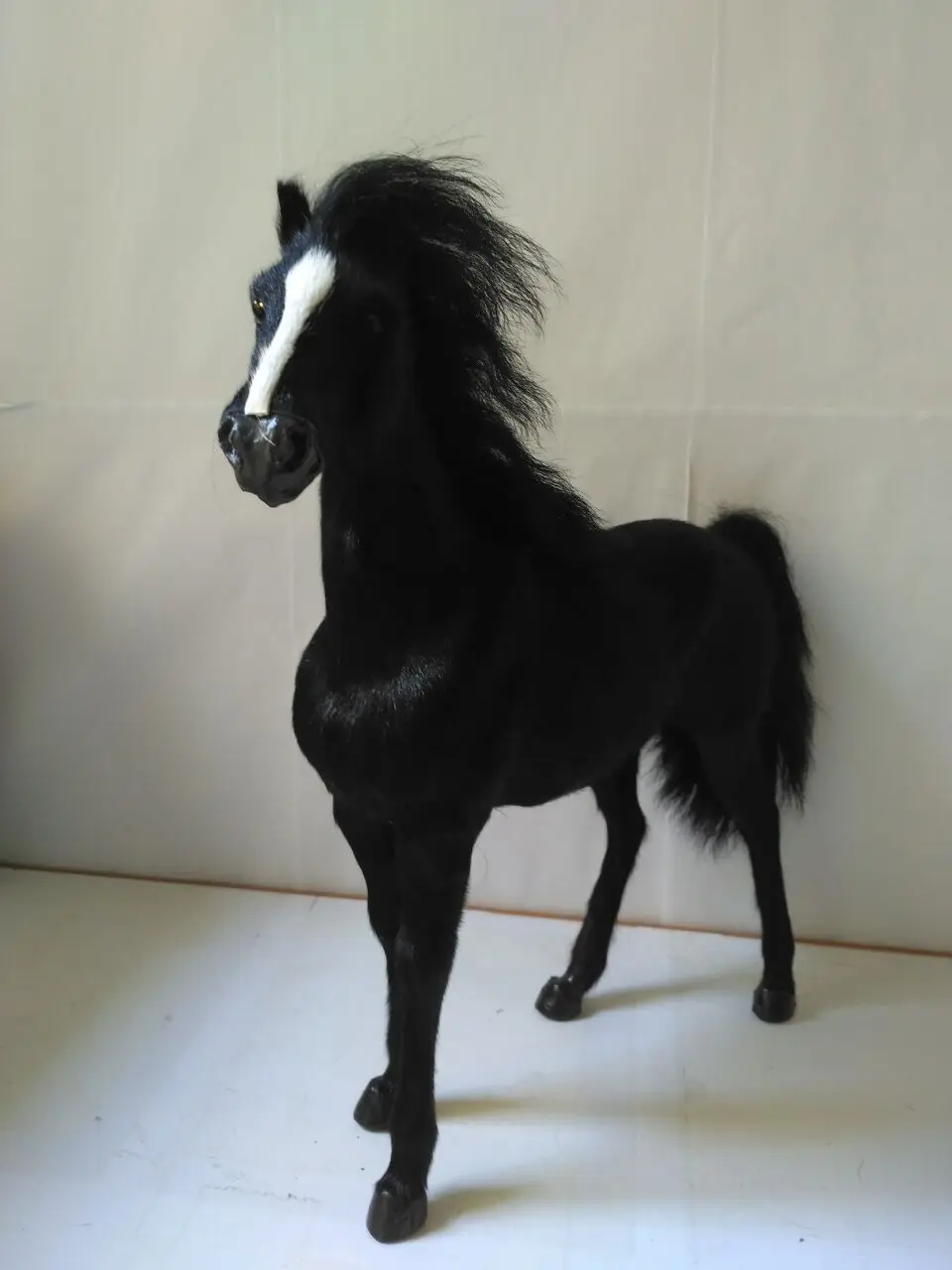 big simulation black horse toy polyethylene&furs war horse model doll gift about 34x36cm 1979 цена big simulation black horse toy polyethylene&furs war horse model doll gift about 34x36cm 1979 цены онлайн