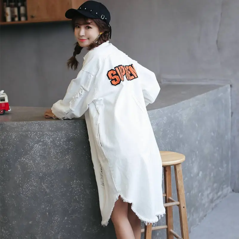 

Korean New 2017 Autumn White Long Coat Female Letters Print Denim Jacket Loose Casual Women Clothing Burr High Street Coats