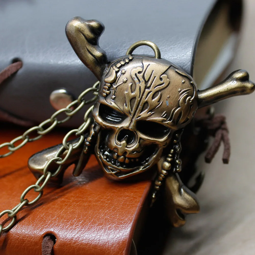 Movie Pirates of the Caribbean Jack Sparrow skull pendant necklace Halloween Props Jewelry
