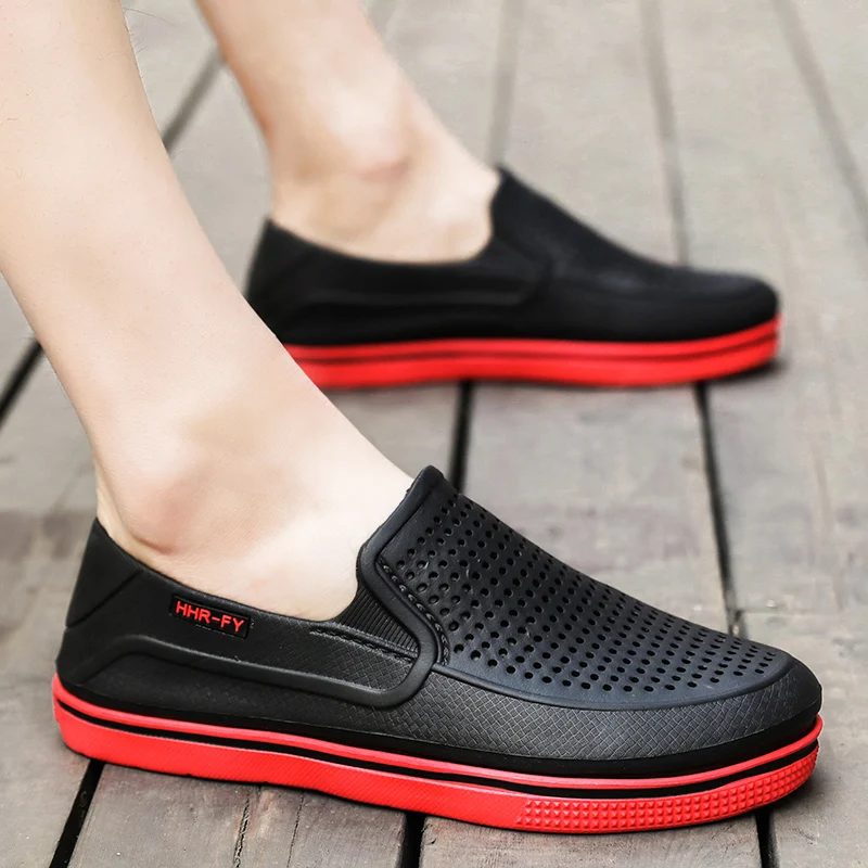 mens croc water shoes