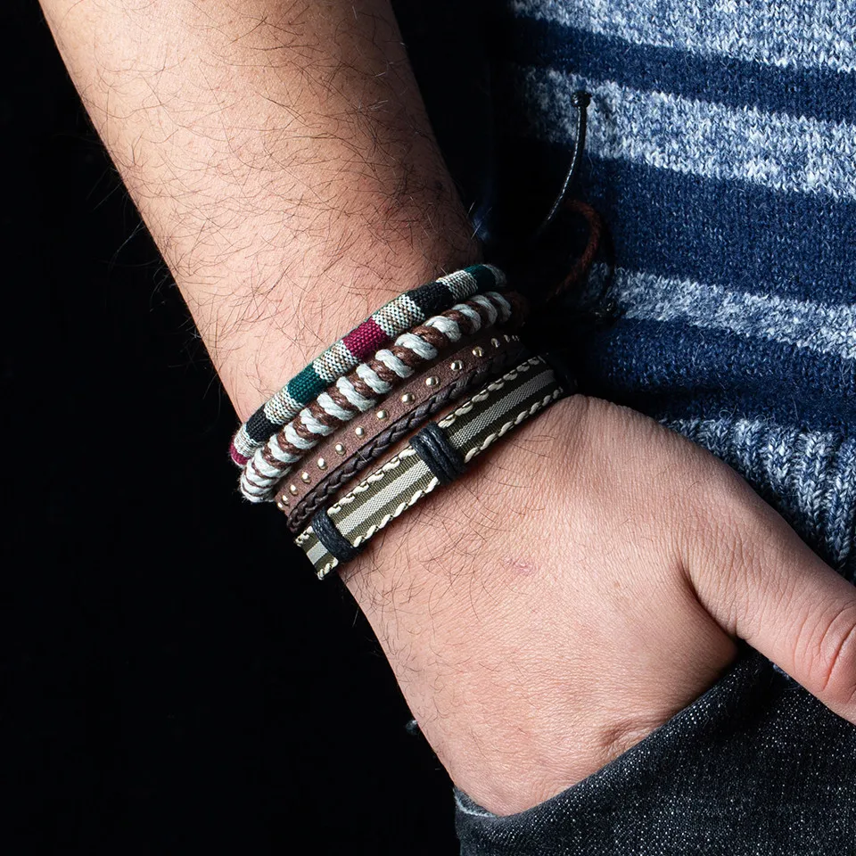 

Vintage Lucky Men's Leather rivet Bracelet Charm Colormed Multilayer Braided Bracelet & Bangle for men Pulseira Pulsera B020464