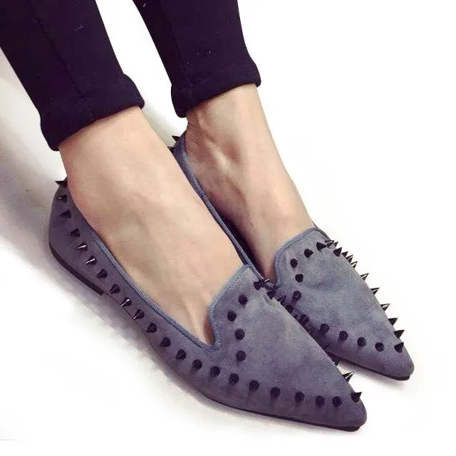 spiked flats womens