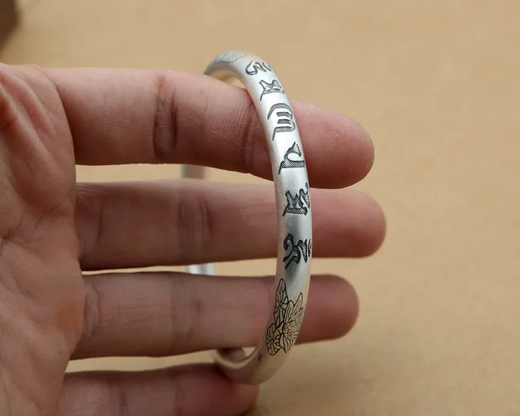 silver-bangle10020C