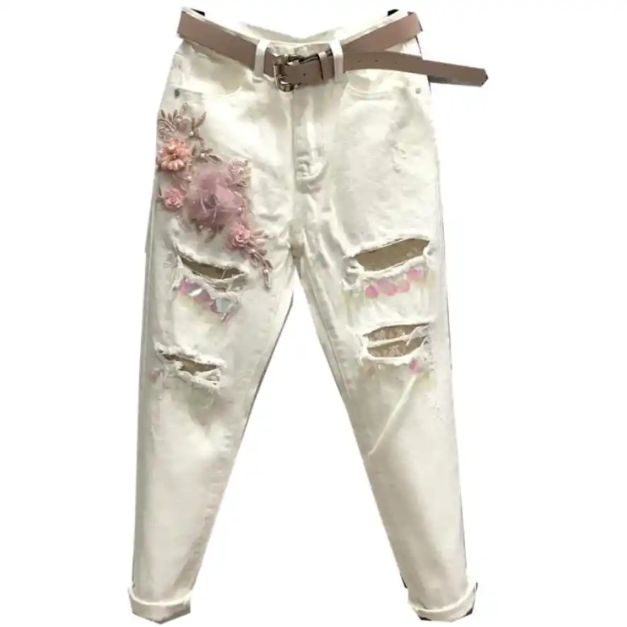 jeans with colored stitching