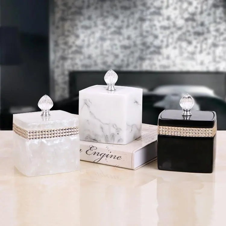 

Fashion Simple Round Cotton Square Toothpick Storage Box with Crystal Rhinestone Desktop Storage Cassette Cover