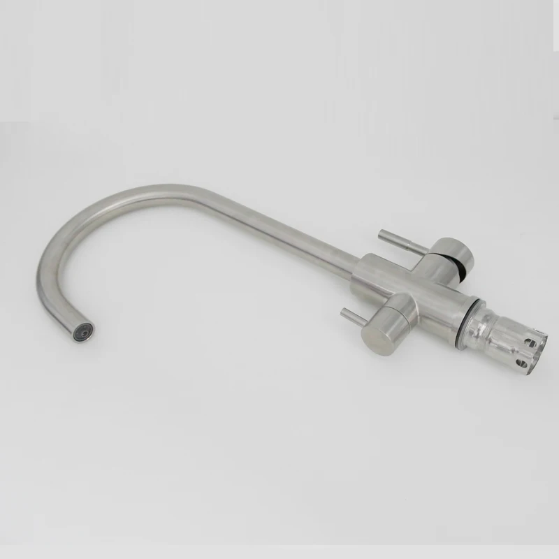 kitchen faucets 4