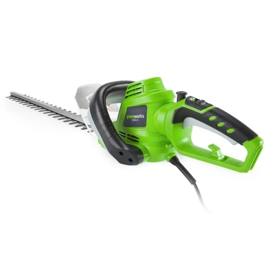 Кусторез электрический Greenworks GHT7068 (Мощность 700 Вт, длина шины 680 мм, макс диаметр ветвей 32 мм, время остановки ножей 1 с)