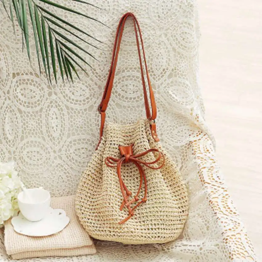 

College wind new pumping shoulder knit bag Korean fashion straw bag beach bag buckle handbags