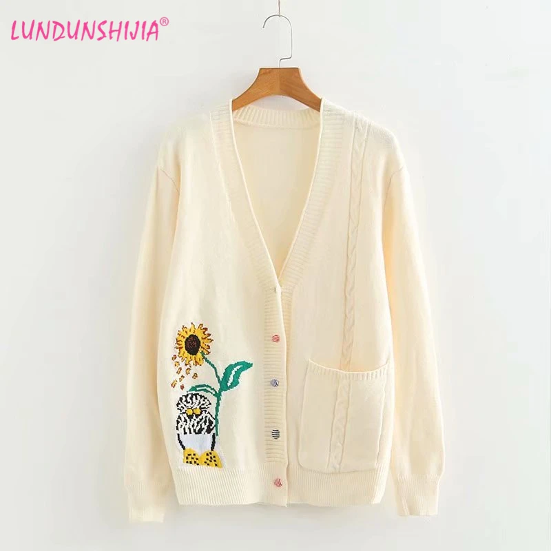

LUNDUNSHIJIA 2019 New Arrival Spring Autumn Female Cardigan Pocket Sweaters For Women Sunflower Printed Knitting Cardigans