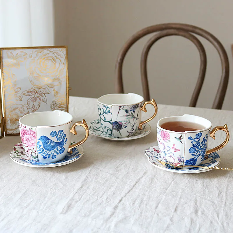 

Golden Edge Flowers In Fulll Bloom Asymmetrical Imperial Style Creative Ceramic Cup/Saucer Coffee Mug Afternoon Teacup/Saucer