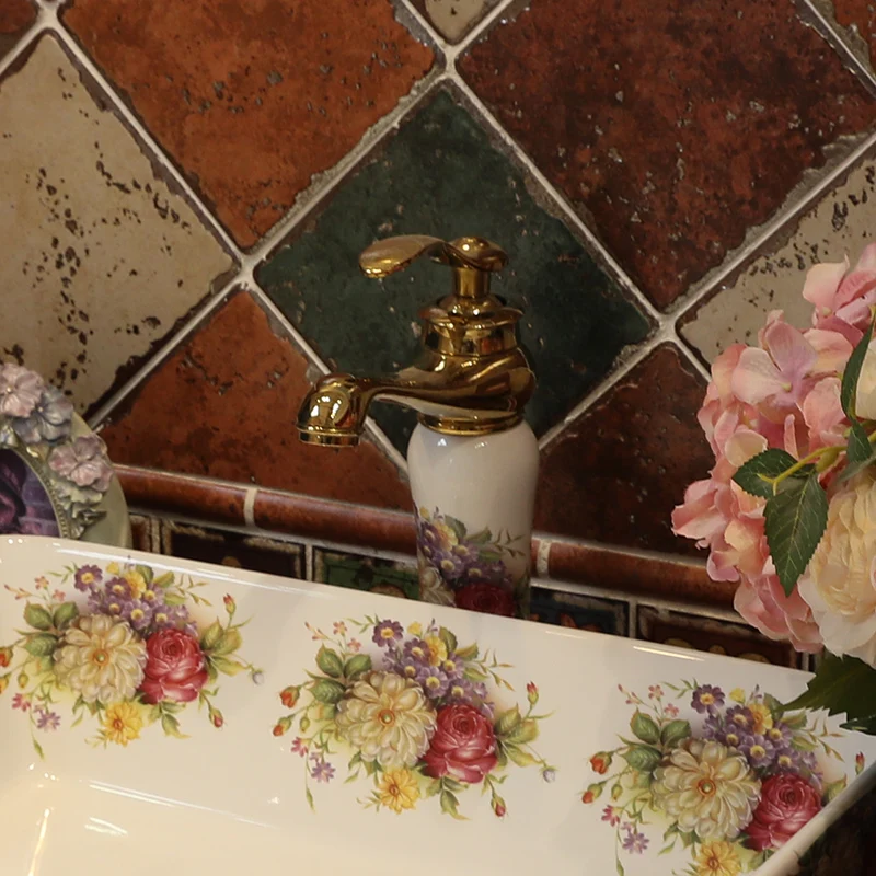 Европейский Винтажный стиль керамический умывальник столешница керамическая прямоугольная раковина с рисунком розы Керамический Умывальник Ванная раковина