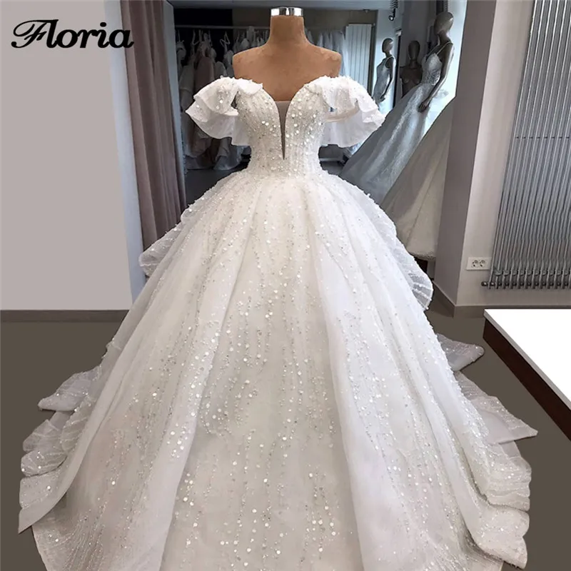 

Royal Train Beading Dubai Wedding Dresses Elegant Off the Shoulder Ball Gown Bridal Gowns Vestido De Noiva Crystal Arabic Gowns