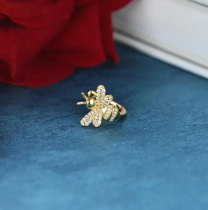 Новое поступление модные милые гвоздики Пчелка серьги для женщин серьги с животными подарки на день рождения золотой цвет femme
