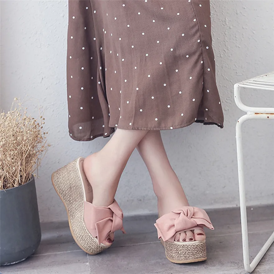 LJJ80515872_20180515043627583