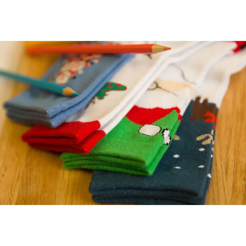 102019 New Christmas Socks Men Women Thicken Cotton Socks Autumn Winter Tube Socks Elk Snowman Print Socks Gifts 5Pcs