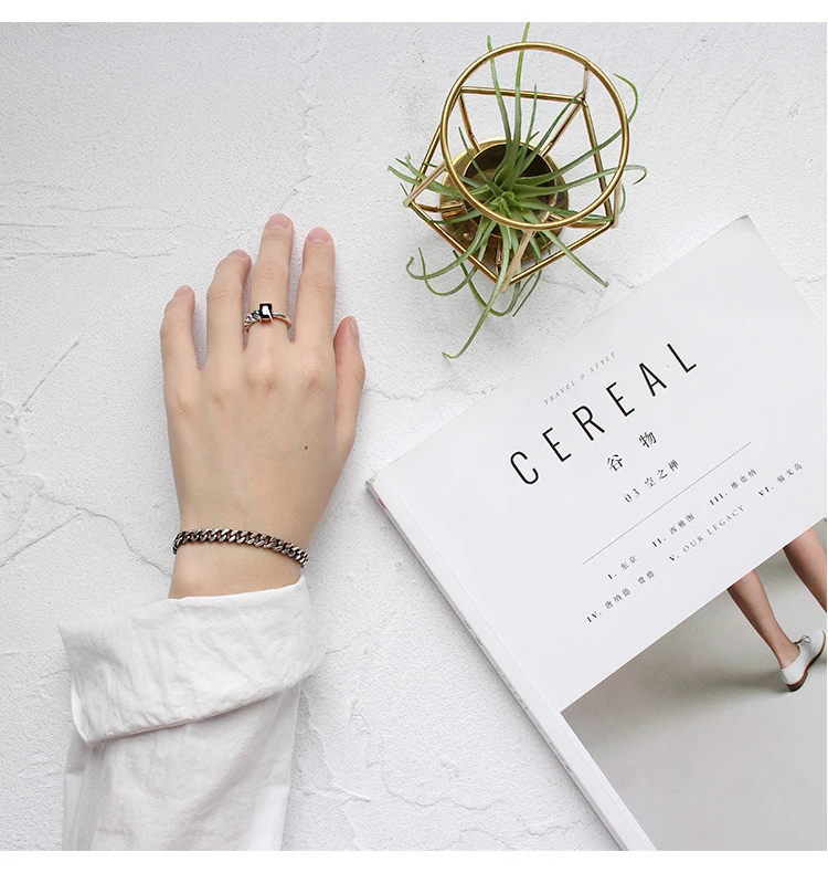 F149B8387B0229520B2F1F37EFFE1821