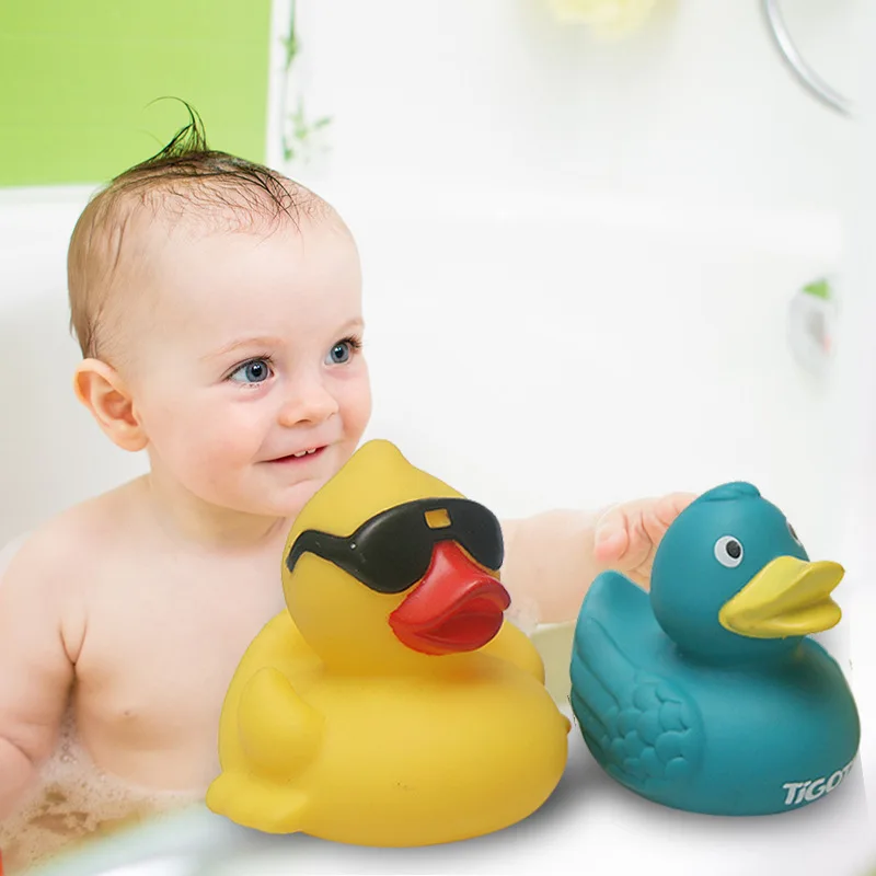 

Classic Toy Baby Yellow Duck Bath Toys Squeeze Animal Rubber Toy Cute Duck BB Bathing Play Water Toy Race Squeaky