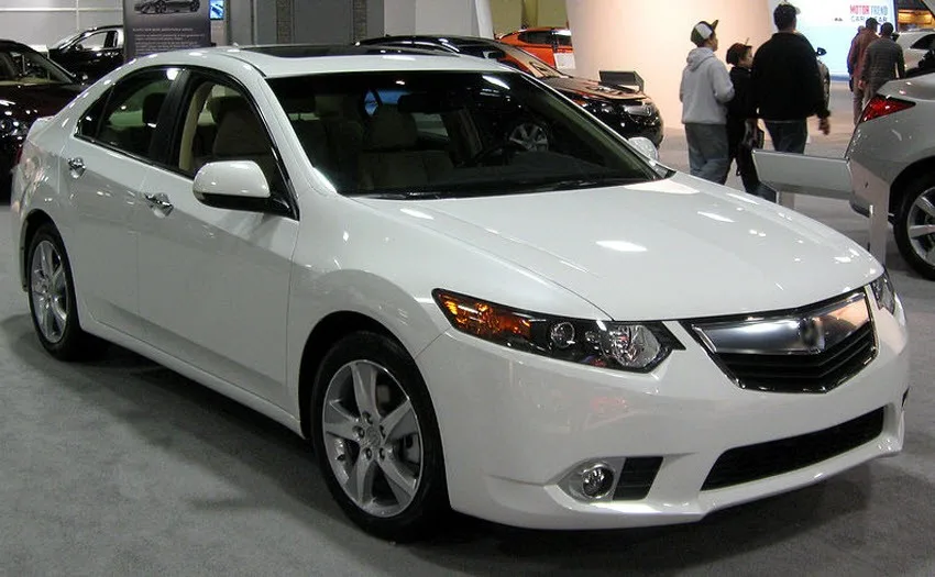 Acura_TSX_sedan_--_2012_DC