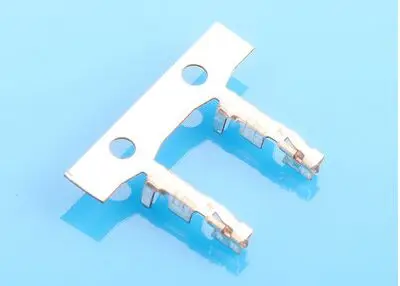 

100pcs X 08-70-1039 Connector 08701039 0870-1039