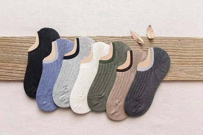 

2019 New 70 pairs Per pack Fashion Men's Solid Socks 7 Colors Cotton Spring Summer Socks For 70 Pairs A056