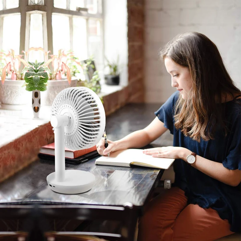 Koop Draagbare Usb Mini Fans Kleine Bureau, Fluisterstil, W Portableportable Lader Functie, 6 Inch Perfecte Kleine Persoonlijke Voor Outdoo