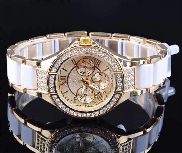 Woman Round Bracelet Watch Crystal Rhinestone Luxury LL
