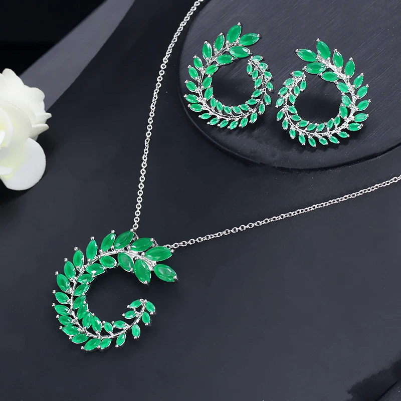 Emerald Jewelry Set2