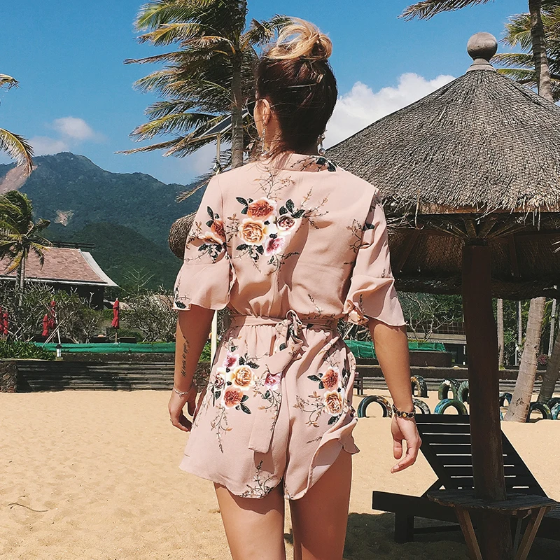 Wholesale Custom Floral Short Sleeve Sexy V Neck Summer Beach Fashion Jumpsuit Women Wholesale Custom Floral Short Sleeve Sexy V Neck Summer Beach Fashion Jumpsuit Women