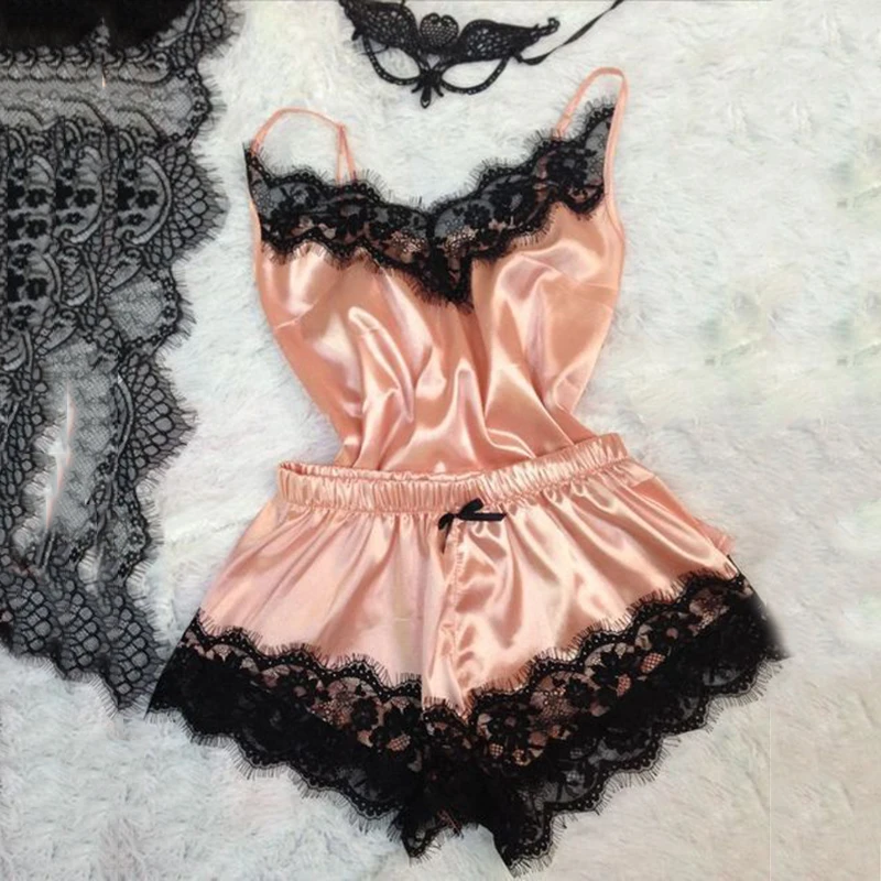 

Women Lingerie 2pcs Nightwear Clothes Pajamas Nightwear Comfy Ladies Tops Set Emulation Silk Shorts Fashion High Quality