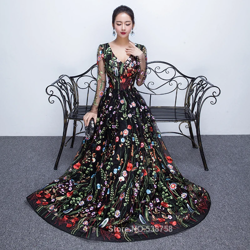 2018 New Design embroidery Evening Dresses long high quality Charming A-line Lace full Sleeves Prom Party Gown robe de soiree 2018 New Design embroidery Evening Dresses long high quality Charming A-line Lace full Sleeves Prom Party Gown robe de soiree