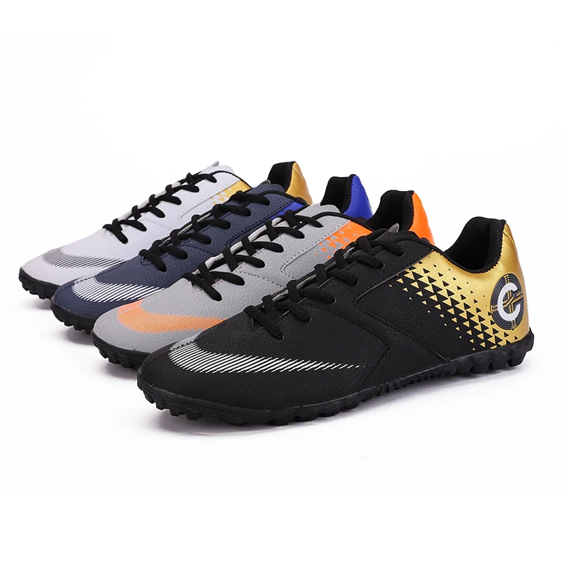 

Size 32-44 Unisex Men Kids Football Boots Professional Breathable Indoor Turf TF Massage Shoes Soccer Shoes
