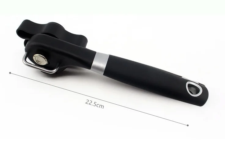 3557529532_552815773