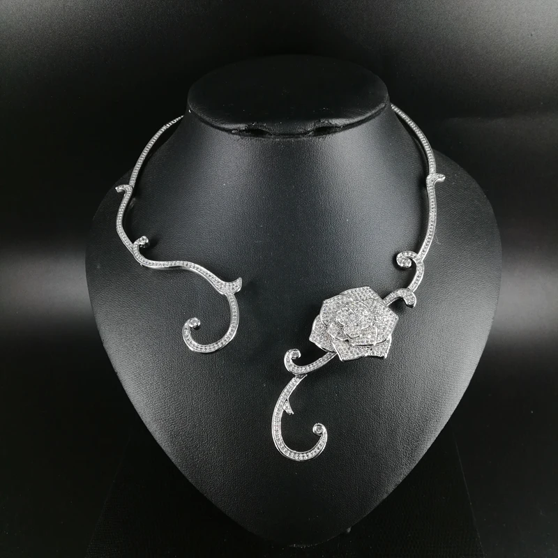 

New fashion crystal flower cubic zirconia white golden Torques necklace wedding bridel banquet dressing jewelry free shipping