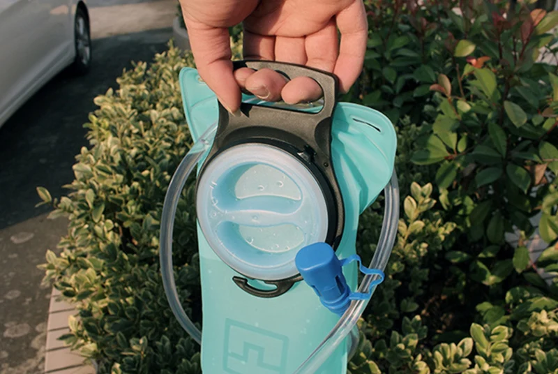 QuickDone-TPU-Big-Opening-2L-Water-Bag-Bottle-Hydration-Outdoor-Sports-Backpacks-Camping-Hiking-Water-Bag-Hunting-KC1607 (3)