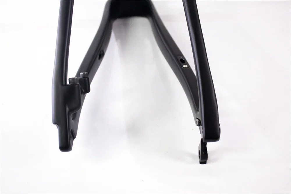 Flash Deal 2019 new carbon MTB bike bicycle frame made in China carbon fiber T1000 customized frame BSA/BB30 UD mountain bike frame 6 Flash Deal 2019 new carbon MTB bike bicycle frame made in China carbon fiber T1000 customized frame BSA/BB30 UD mountain bike frame 6
