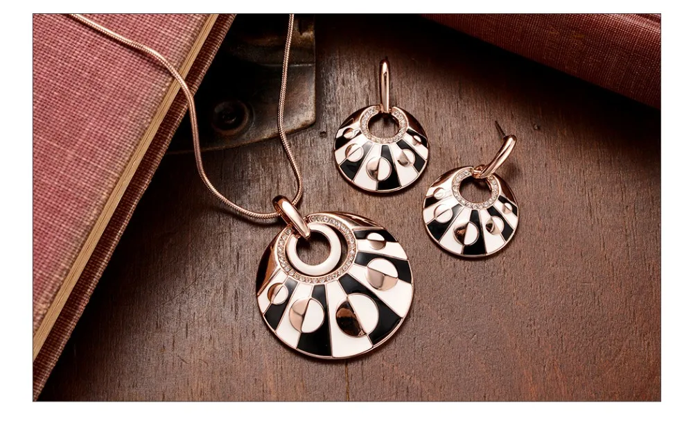 ae01.alicdn.com/kf/HTB1jueQJVXXXXcuXFXXq6xXFXXXd/220268363/HTB1jueQJVXXXXcuXFXXq6xXFXXXd.jpg?size=195046&height=607&width=1000&hash=02da0e401d5175289e679a8ffbe71cef