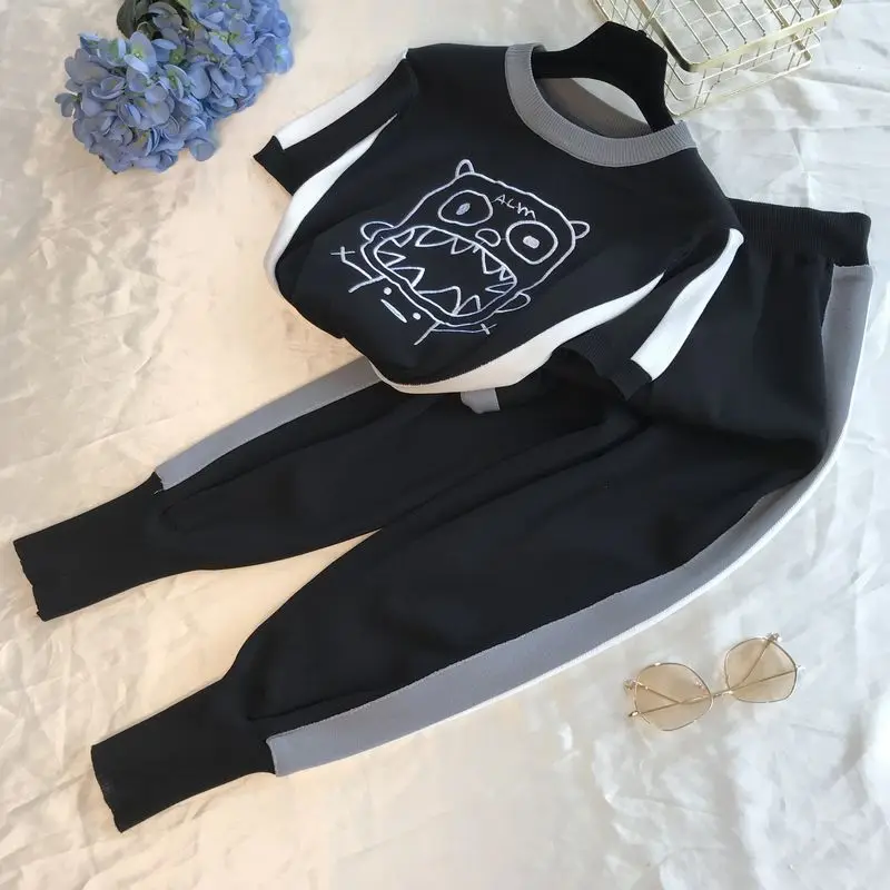 Женский трикотажный брючный костюм ALPHALMODA милый в стиле преппи с вышивкой из