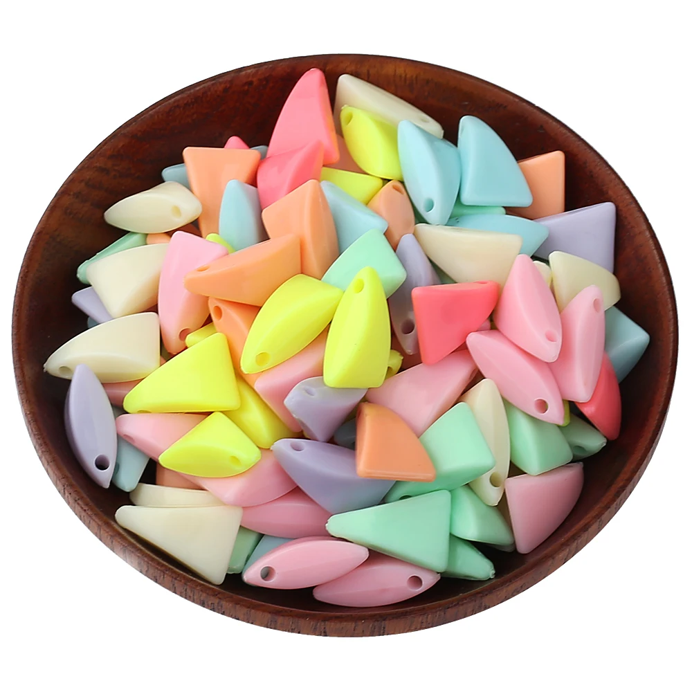 Candy Colors Hanging holes triangular Accessories Acrylic Beaded 30pcs