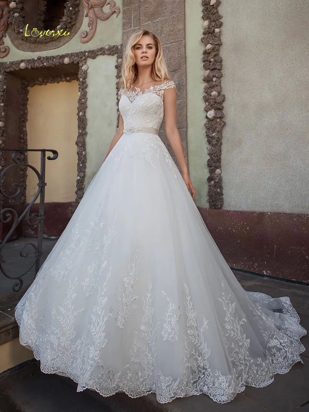 Loverxu/пикантные Свадебные платья трапециевидной формы с рукавами-крылышками, модель года, Роскошные свадебные платья в стиле винтаж