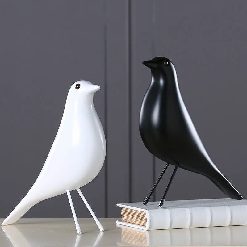 

Mid Century Bird Figurine House Bird Animal Statue Dove of Peace European Mascot Home Bar Coffee Decor